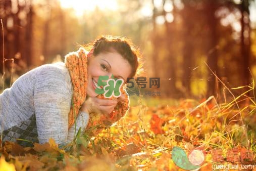 女人秋冬怎么進(jìn)補(bǔ)？女人秋季如何養(yǎng)生？