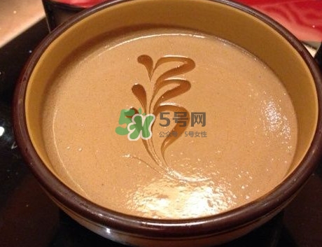 芝麻醬和花生醬哪個(gè)好？芝麻醬和花生醬的區(qū)別