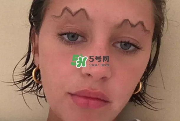 波浪眉是怎么畫的？為什么流行波浪眉？