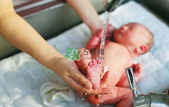 巨大兒長大后會正常嗎？巨大兒的寶寶有什么要注意的嗎