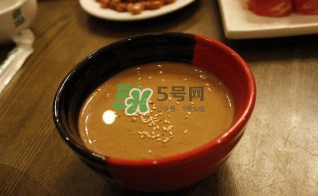 芝麻醬補鈣效果好嗎？芝麻醬多吃會怎么樣