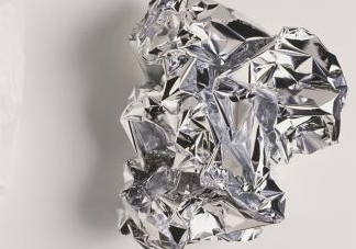 錫箔紙與鋁箔紙是一樣的嗎？錫箔紙和鋁箔紙的區(qū)別