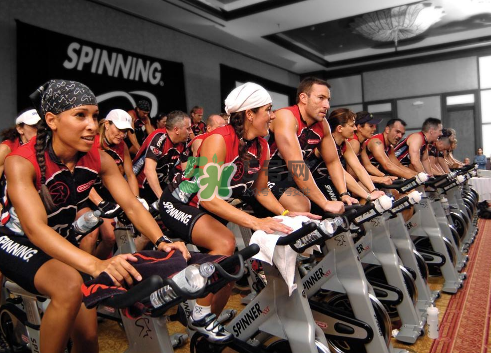 動(dòng)感單車傷膝蓋嗎？騎動(dòng)感單車會(huì)傷害膝蓋嗎？