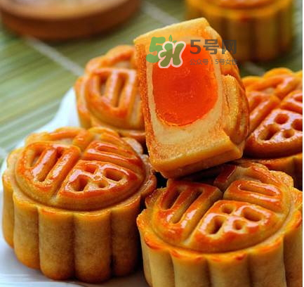 月餅轉(zhuǎn)化糖漿可以用蜂蜜代替嗎？月餅轉(zhuǎn)化糖漿可以用什么代替？