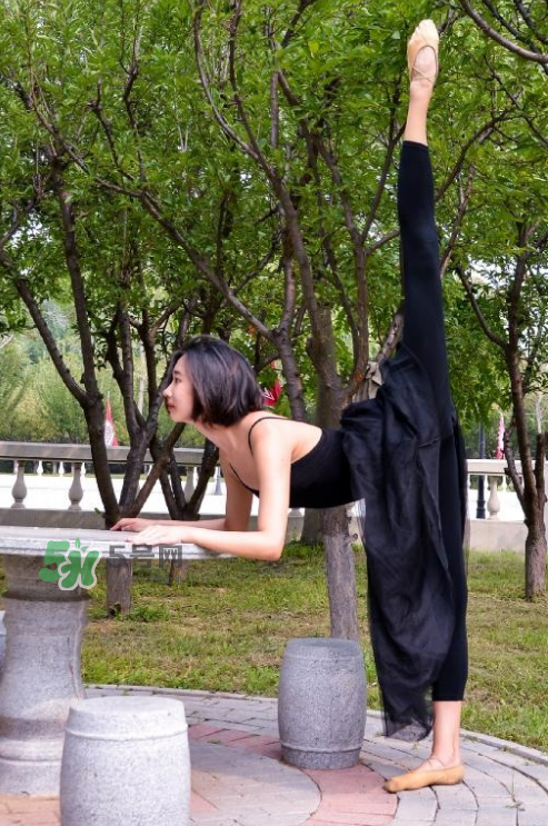 拉筋多久才能下一字馬？一字馬要練多久？