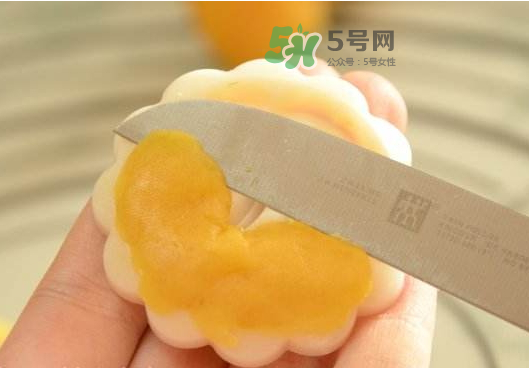 月餅皮可以過(guò)夜嗎？月餅皮可以放多久？