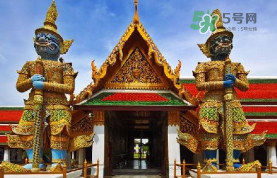 十月份去泰國穿什么衣服？10月份去泰國穿衣搭配