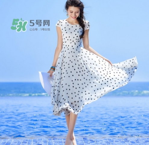 十月份去三亞穿什么衣服？10月份去三亞穿衣搭配