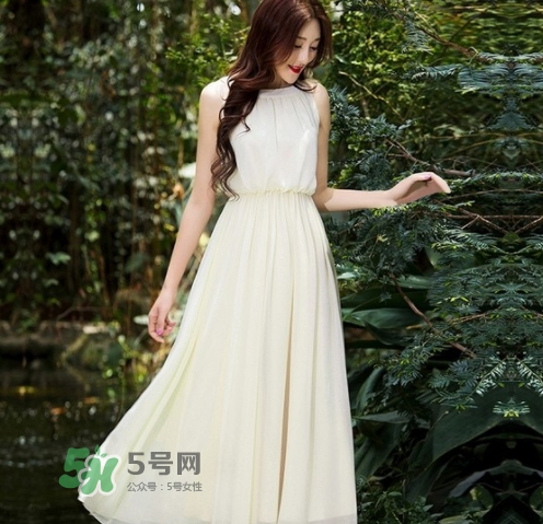 十月份去三亞穿什么衣服？10月份去三亞穿衣搭配