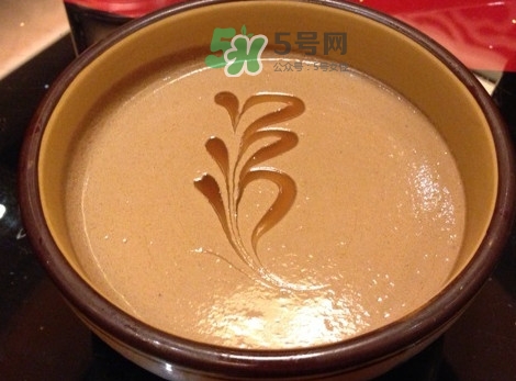 哺乳期能不能吃芝麻醬？坐月子可以吃芝麻醬嗎