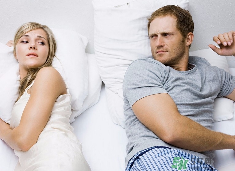 男人出軌前有什么征兆？為什么男人更容易出軌？