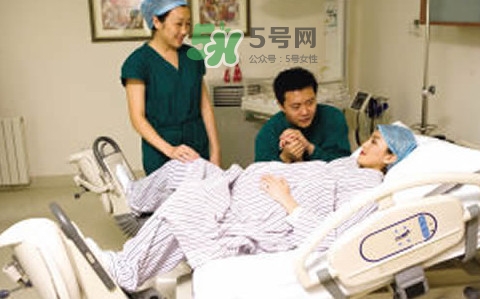 無痛分娩生的時候痛嗎？無痛分娩對寶寶有影響嗎