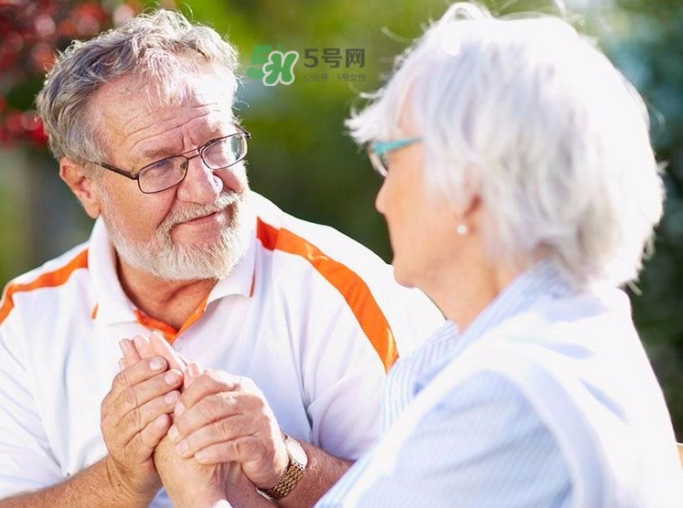 婚外情如何調(diào)查取證？網(wǎng)絡(luò)聊天記錄屬于婚外情證據(jù)嗎？