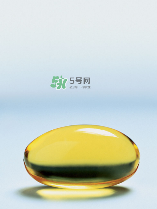 魚肝油是魚的肝做成的嗎？魚肝油是魚油嗎？