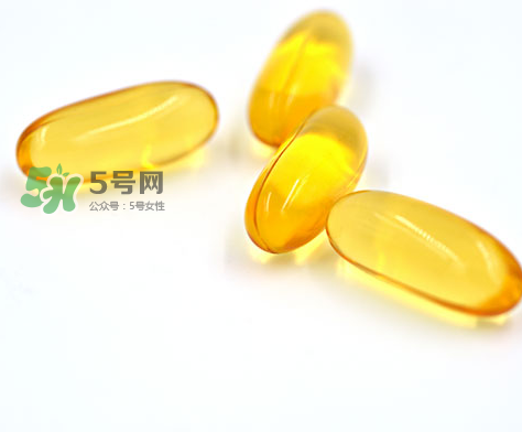 魚肝油可以空腹吃嗎？空腹可以吃魚肝油嗎？