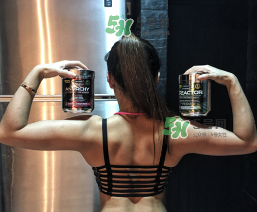 練肌肉一定要吃蛋白粉嗎？健身一定要吃蛋白粉嗎？