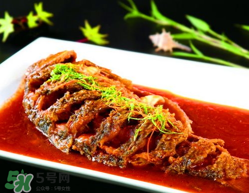 鯉魚可以做酸菜魚嗎？酸菜鯉魚的家常做法