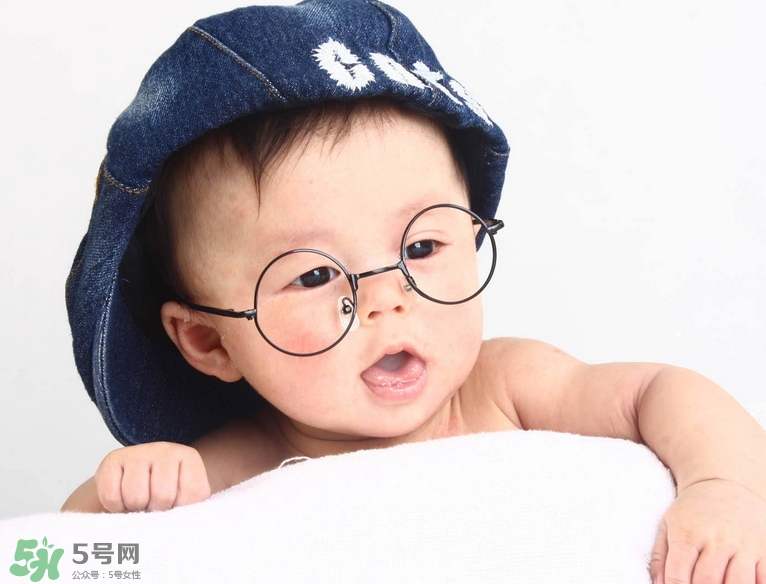 寶寶的性別差異什么時(shí)候形成？寶寶的性別差異是與生俱來的嗎？