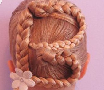 不要再為女兒扎羊角辮了 女孩好看的發(fā)型怎么扎？