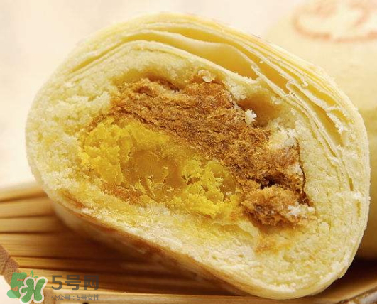 ?蛋黃酥可以不用豬油嗎？蛋黃酥用什么油好？