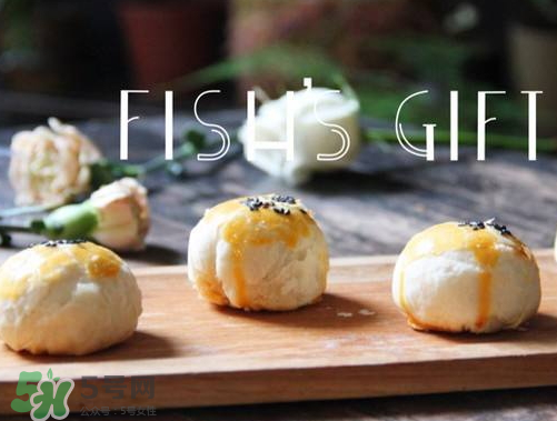 為什么蛋黃酥的皮很硬？蛋黃酥油皮太硬怎么辦？