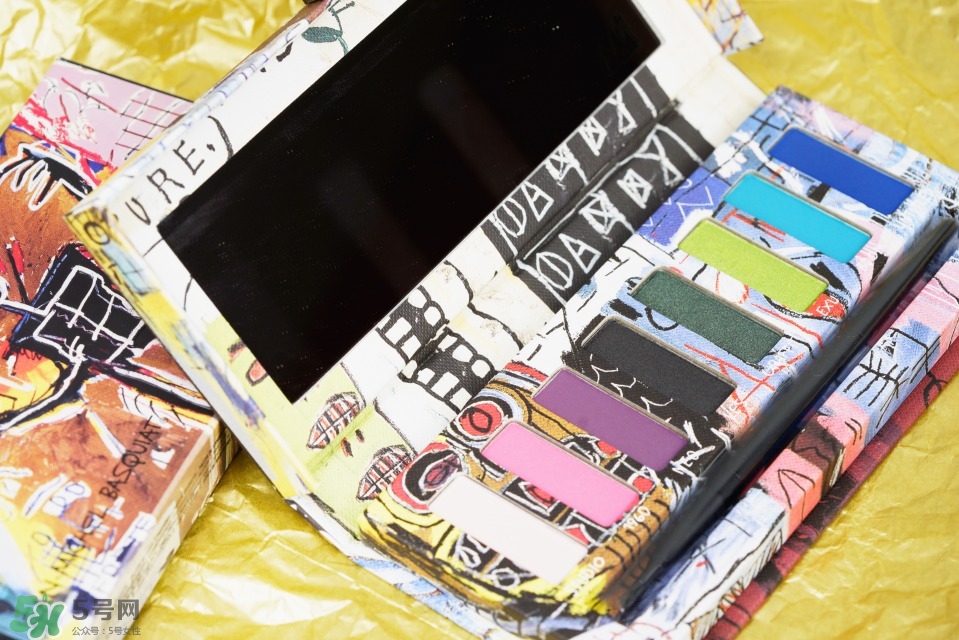 urban decay basquiat眼影盤色號(hào)_巴斯奎特眼影盤試色圖