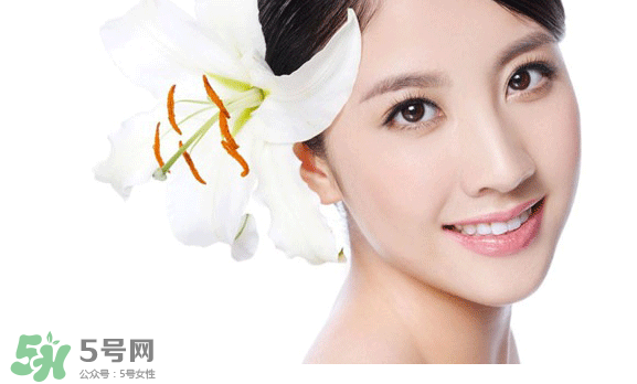 美牙儀能治氟斑牙嗎？氟斑牙可以用美白儀嗎？