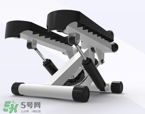 踏步機(jī)帶扶手的好嗎？踏步機(jī)有扶手和沒扶手哪個好？