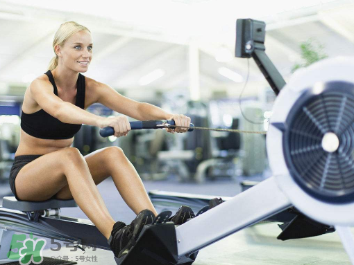 劃船機(jī)是有氧運(yùn)動(dòng)嗎？劃船機(jī)是有氧還是無氧？