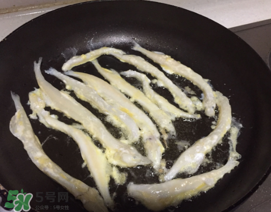 銀魚可以煲粥嗎？銀魚可以包餃子嗎？