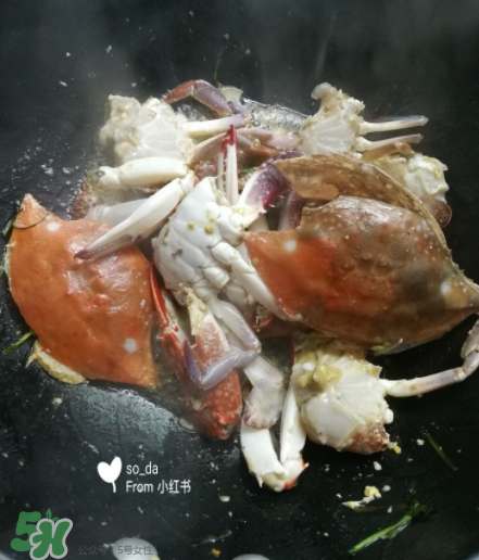 來月經(jīng)能吃梭子蟹嗎？經(jīng)期能吃梭子蟹嗎？