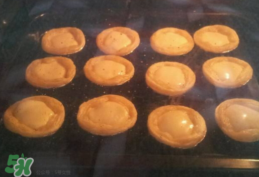 烤蛋撻為什么會(huì)鼓起來(lái)？烤蛋撻鼓起來(lái)什么原因？