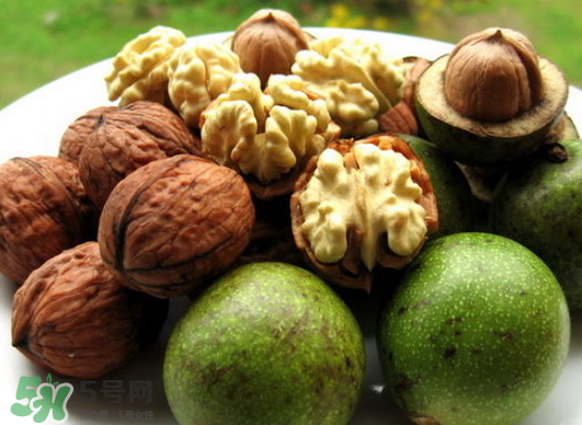 鮮核桃為什么是苦的？鮮核桃苦是怎么回事？