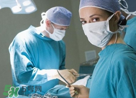 舌癌是怎么引起的？舌癌傳染嗎