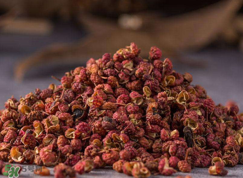 花椒泡腳有什么好處？花椒泡腳可以天天泡嗎？