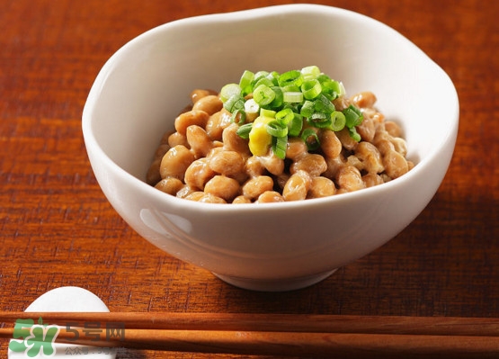 納豆能和紫菜一起吃嗎？納豆不能和什么一起吃