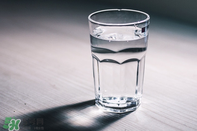 飲用水是什么水？飲用水喝什么水好