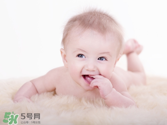 兒童安全座椅要坐到幾歲？?jī)和踩芜m合多大的孩子？