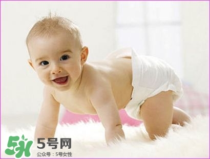 用尿布好還是尿不濕好？用尿布好還是紙尿褲好？