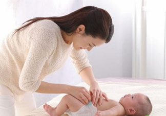 用尿布會紅屁股嗎？嬰兒如何使用尿布？