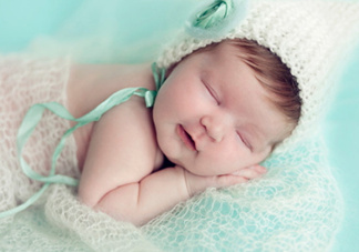 嬰兒幾個(gè)月可以做寶寶椅？嬰兒安全椅安裝方法