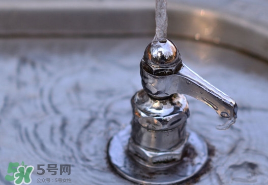 自來(lái)水可以直接喝嗎？自來(lái)水可以直接飲用嗎