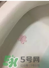 小林制藥馬桶開花凝膠怎么用？小林制藥馬桶花瓣凝膠說明書