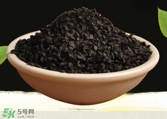 韭菜籽可以生吃嗎？韭菜籽生吃還是熟吃？