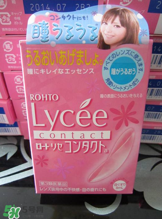 樂敦小粉花戴著隱形能用嗎_戴隱形能不能滴？