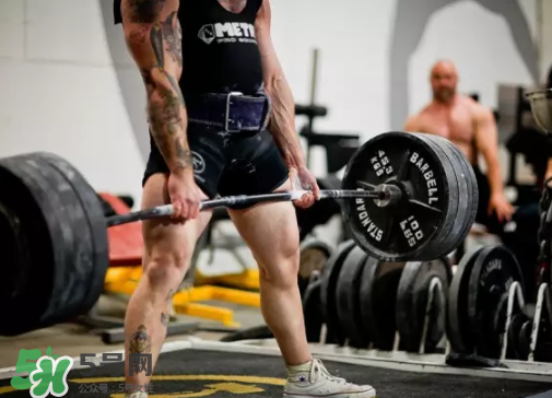 硬拉為什么要正反握？硬拉為什么要正反手？