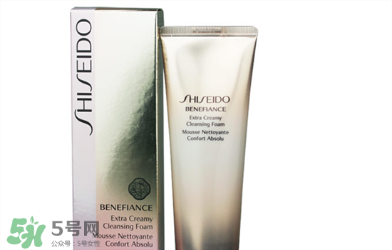 資生堂洗面奶是皂基嗎？資生堂洗面奶是氨基酸洗面奶嗎？