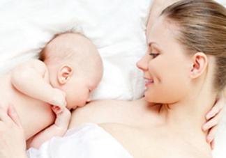 寶寶睡覺(jué)吃奶好嗎？寶寶睡覺(jué)吃奶怎么辦？