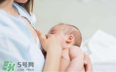 母乳到什么時(shí)候就沒營養(yǎng)了？母乳什么時(shí)候斷最好？