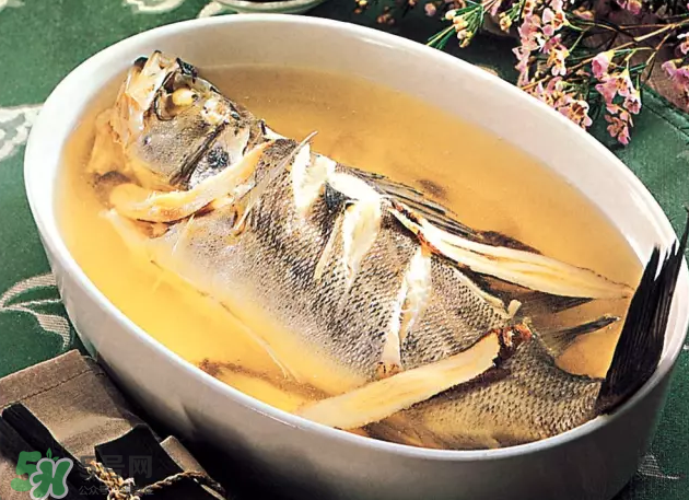 秋季養(yǎng)生食譜有哪些？秋季健康靠這些